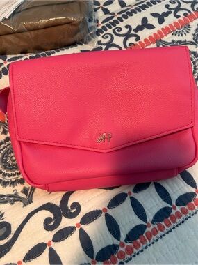 Freshly Picked Classic crossbody bag